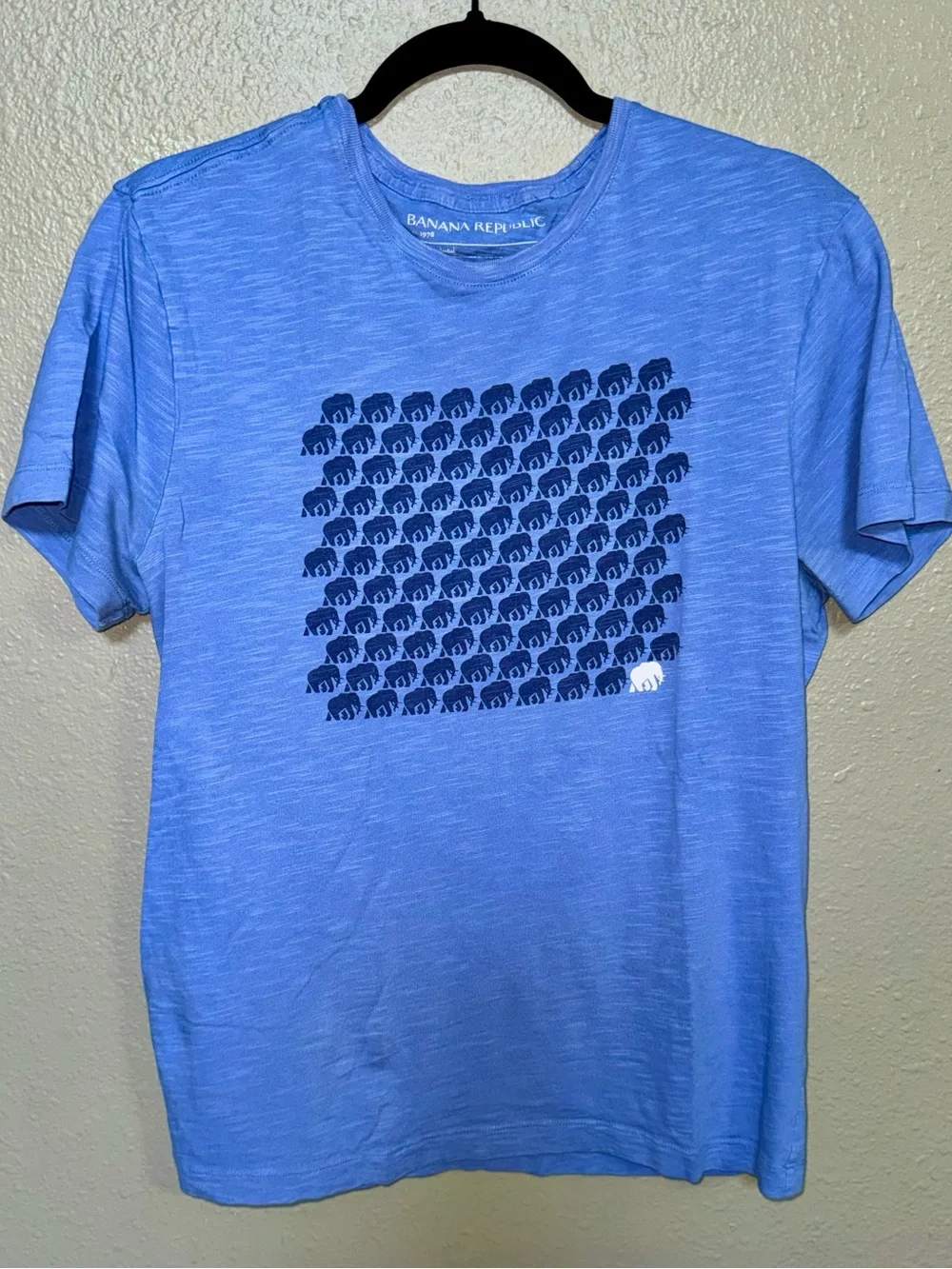 Banana Republic Light Blue Tee with Navy Elephant Graphic